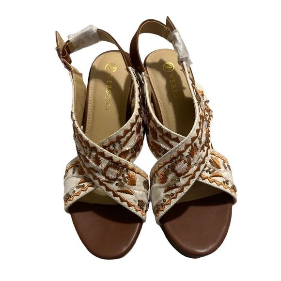 Versona Embroidered and Beaded Platform Sandals Size 8 NWOB - Picture 6 of 14